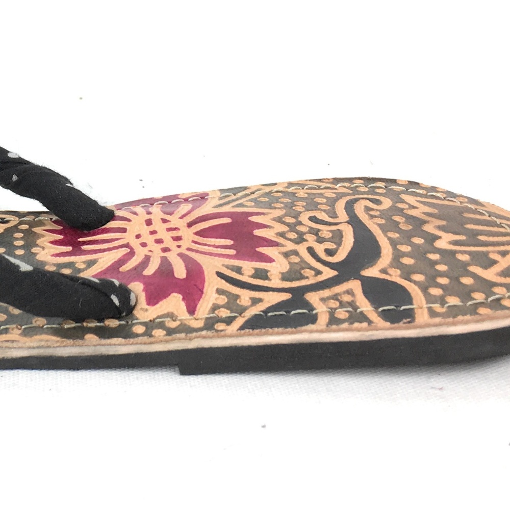 NEW - Leather Flip Flops Sandals - Picture 3 of 6